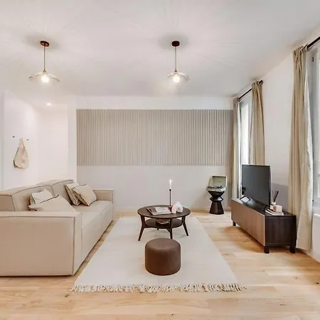 Appartamento Fontaine - 2 Chambres A Bastille *